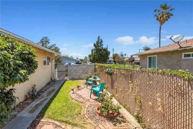 10721 Claremont Avenue, Bloomington, CA 92316