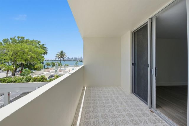 5 Island Ave 2F, Miami Beach, FL 33139