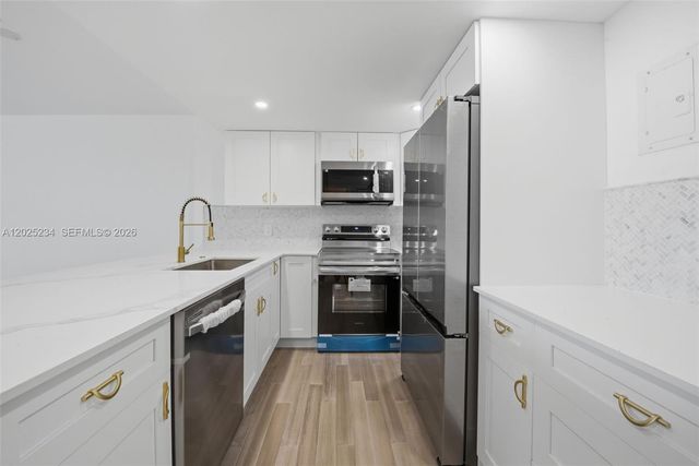 5 Island Ave 2F, Miami Beach, FL 33139