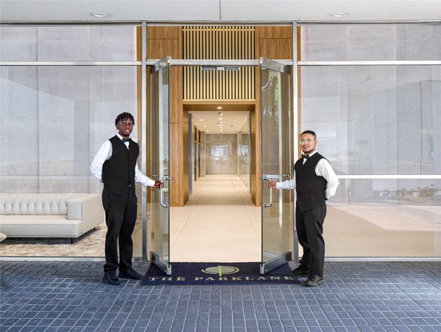 1701 Hermann Drive 30D, Houston, TX 77004