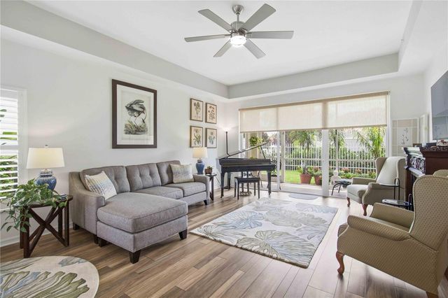 7325 FOUNTAIN PALM CIRCLE 7325, Bradenton, FL 34203