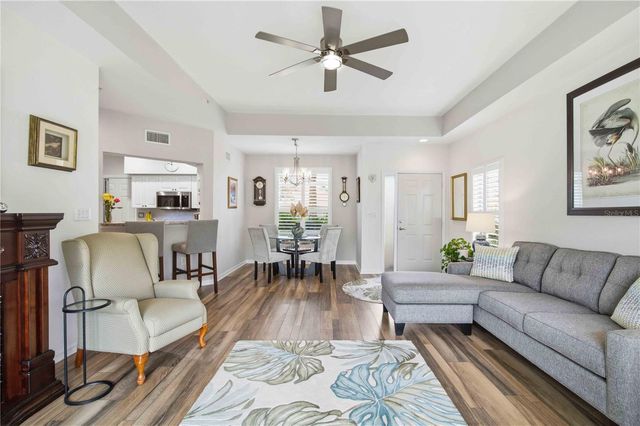 7325 FOUNTAIN PALM CIRCLE 7325, Bradenton, FL 34203
