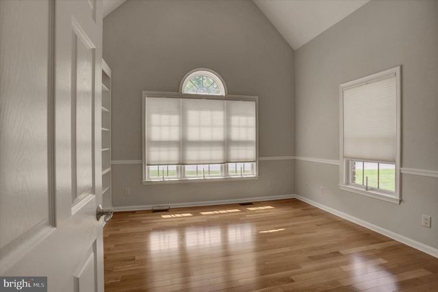 11067 WEATHERSTONE DR, Waynesboro, PA 17268