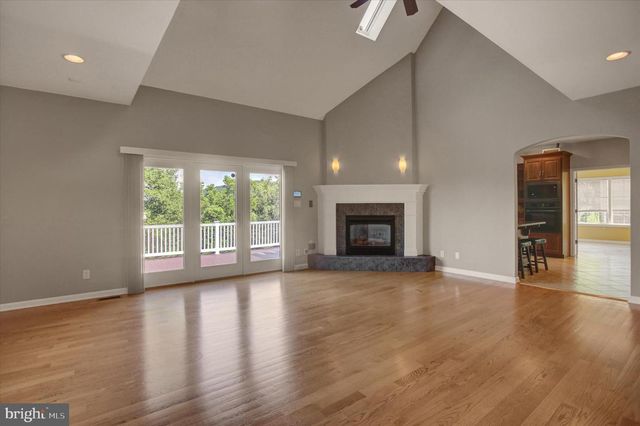 11067 WEATHERSTONE DR, Waynesboro, PA 17268