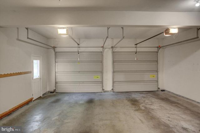11067 WEATHERSTONE DR, Waynesboro, PA 17268