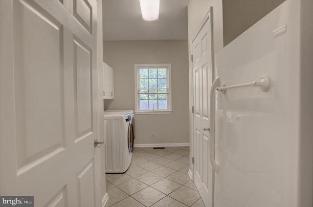 11067 WEATHERSTONE DR, Waynesboro, PA 17268
