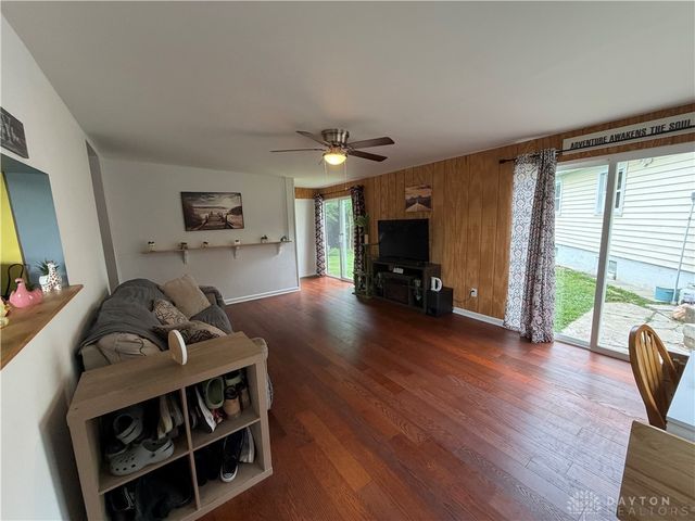 6276 Salem Avenue, Clayton, OH 45315