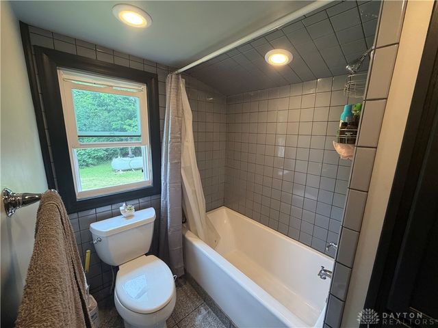 6276 Salem Avenue, Clayton, OH 45315