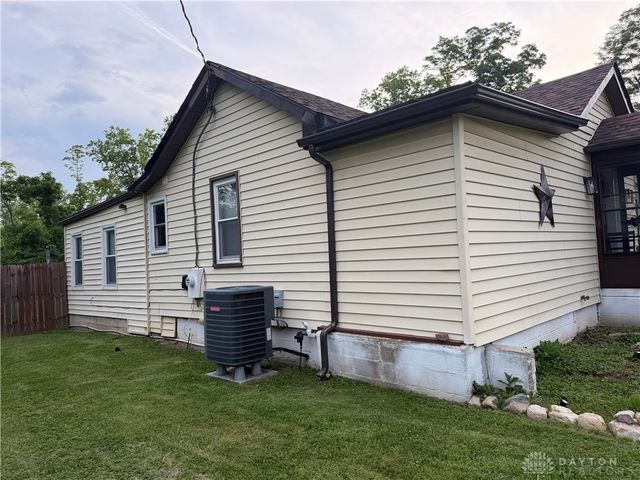 6276 Salem Avenue, Clayton, OH 45315