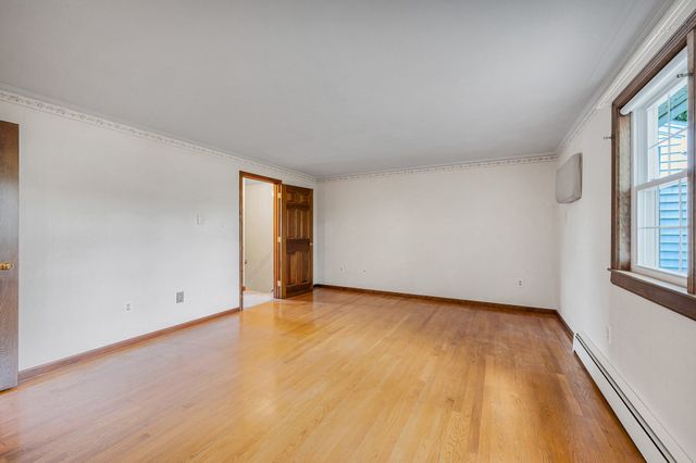 25 Oak St D, Methuen, MA 01844
