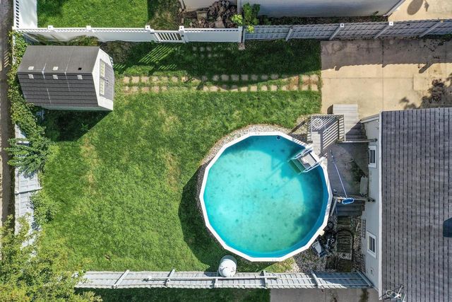 1722 W MURDOCK AVENUE, Oshkosh, WI 54901