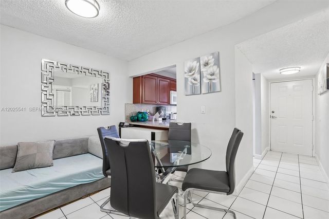 6041 W 24th Avenue B103, Hialeah, FL 33016