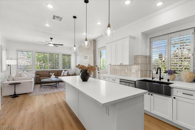 2972 Via Meridiana, Henderson, NV 89052