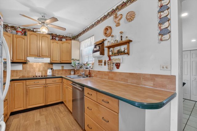 4700 NE 1st Terrace, Deerfield Beach, FL 33064