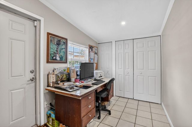 4700 NE 1st Terrace, Deerfield Beach, FL 33064