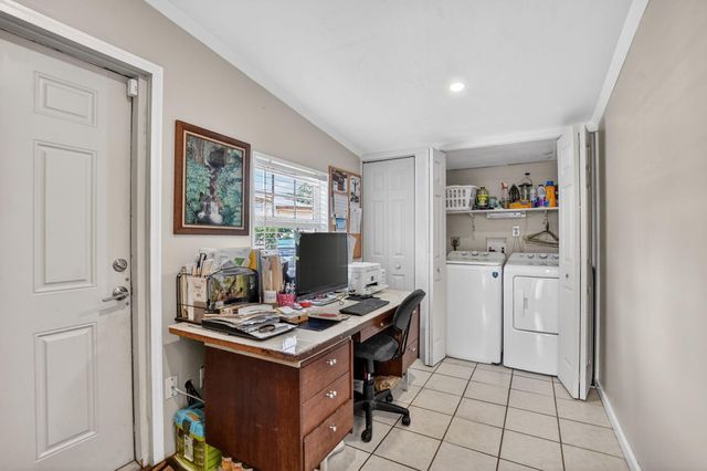 4700 NE 1st Terrace, Deerfield Beach, FL 33064