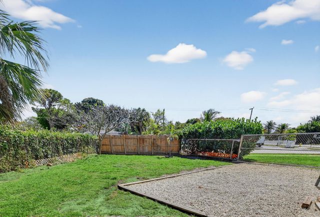 4700 NE 1st Terrace, Deerfield Beach, FL 33064