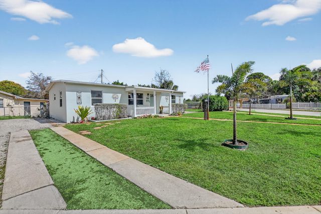 4700 NE 1st Terrace, Deerfield Beach, FL 33064