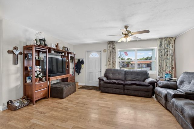 4700 NE 1st Terrace, Deerfield Beach, FL 33064