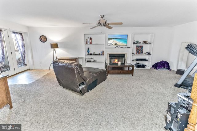 181 AMBROSIA LN, Martinsburg, WV 25405