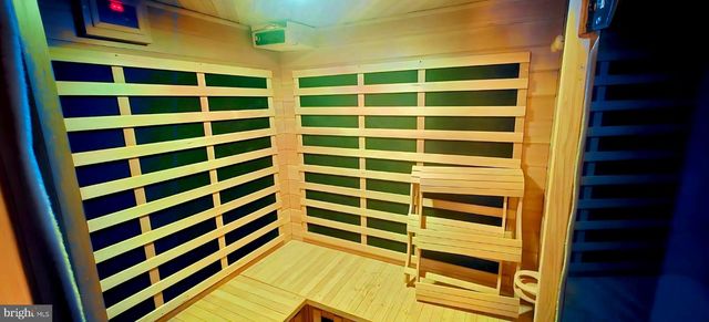 181 AMBROSIA LN, Martinsburg, WV 25405