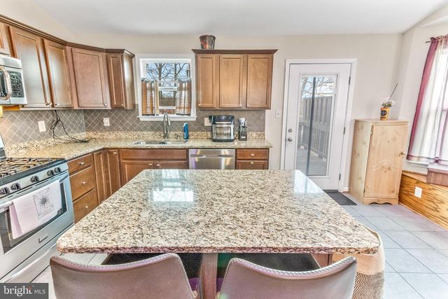 181 AMBROSIA LN, Martinsburg, WV 25405