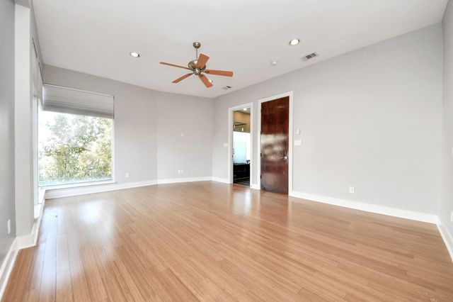 1610 Calumet Street, Houston, TX 77004