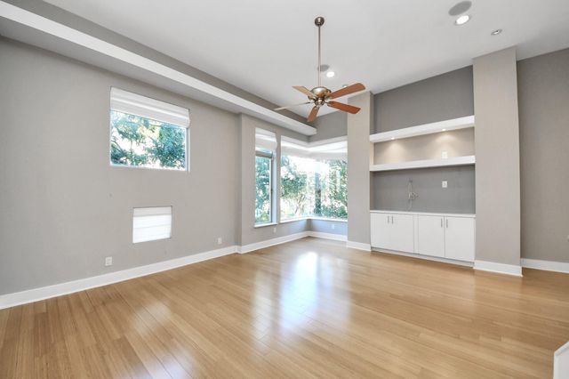 1610 Calumet Street, Houston, TX 77004