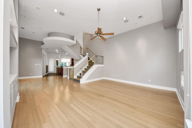 1610 Calumet Street, Houston, TX 77004