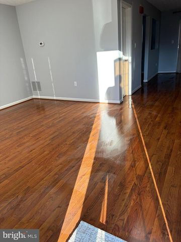 2354 SETON WAY, District Heights, MD 20747