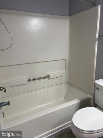 2354 SETON WAY, District Heights, MD 20747