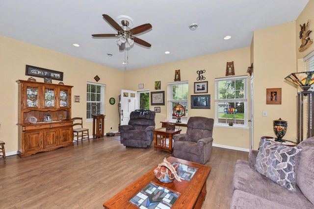 1123 S Utica ROAD, Summit, WI 53066