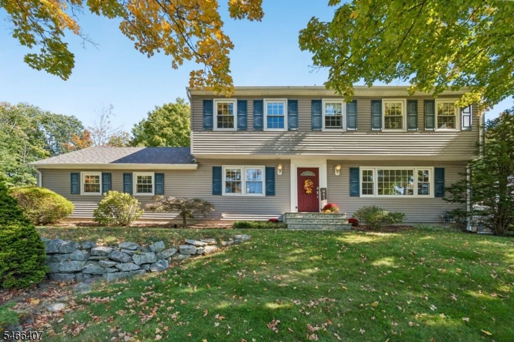 88 Vreeland Rd, West Milford Twp., NJ 07480 — exterior