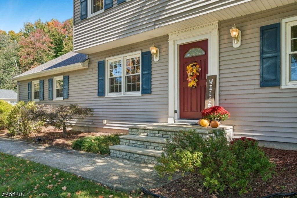 88 Vreeland Rd, West Milford Twp., NJ 07480 — photo 3