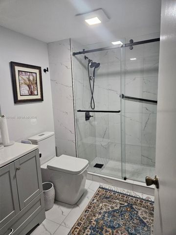 1101 SW 128th Terrace 301C, Pembroke Pines, FL 33027