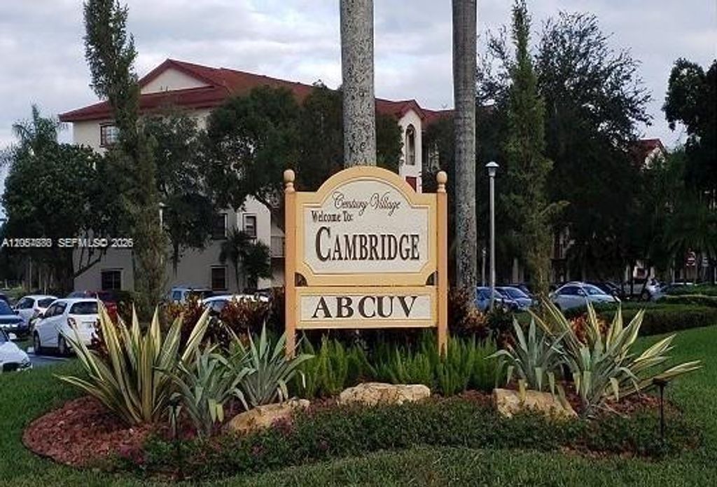 1101 SW 128th Terrace 301C, Pembroke Pines, FL 33027