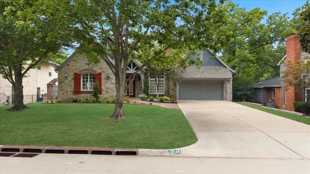 3744 S Xanthus Avenue, Tulsa, OK 74105