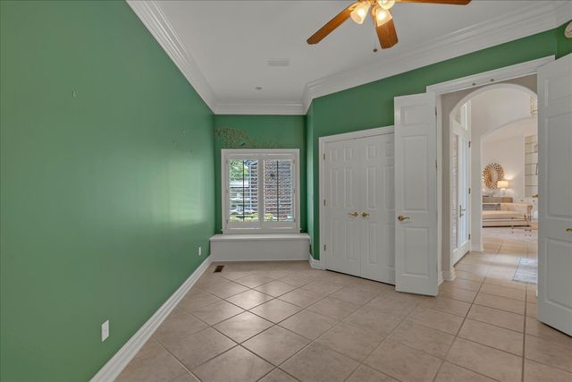 3744 S Xanthus Avenue, Tulsa, OK 74105