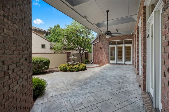 3744 S Xanthus Avenue, Tulsa, OK 74105
