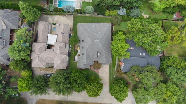 3744 S Xanthus Avenue, Tulsa, OK 74105