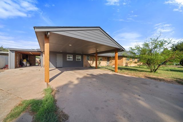 204 Heaton Road, Big Spring, TX 79720