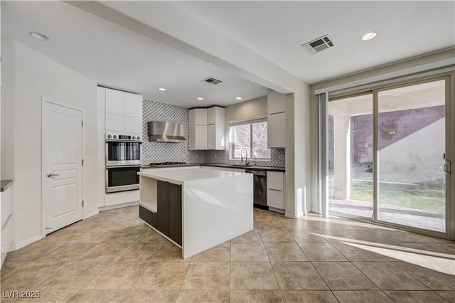 2173 De Narvik Drive, Henderson, NV 89044