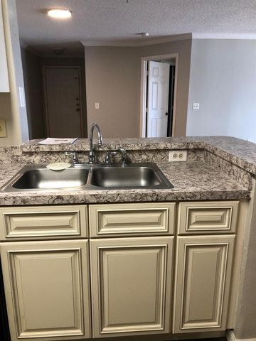 1939 SUMMER CLUB DRIVE 215, Oviedo, FL 32765