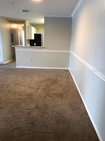 1939 SUMMER CLUB DRIVE 215, Oviedo, FL 32765