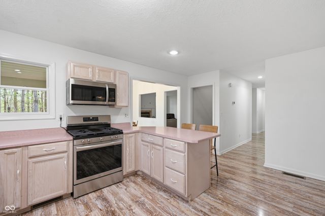 268 Lincoln Hill, Coatesville, IN 46121