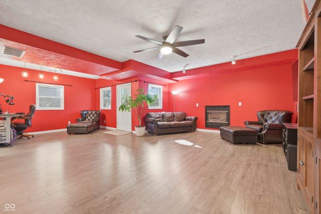 268 Lincoln Hill, Coatesville, IN 46121