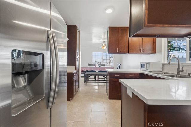 706 E Palmer, Compton, CA 90221