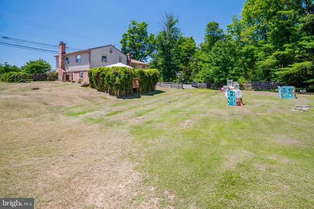 3425 WEST OX RD, Herndon, VA 20171