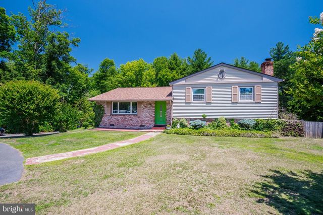 3425 WEST OX RD, Herndon, VA 20171
