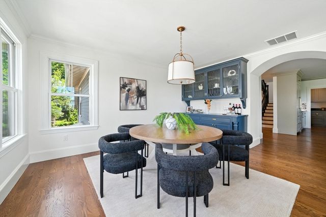 197 Winchester St 197, Brookline, MA 02446